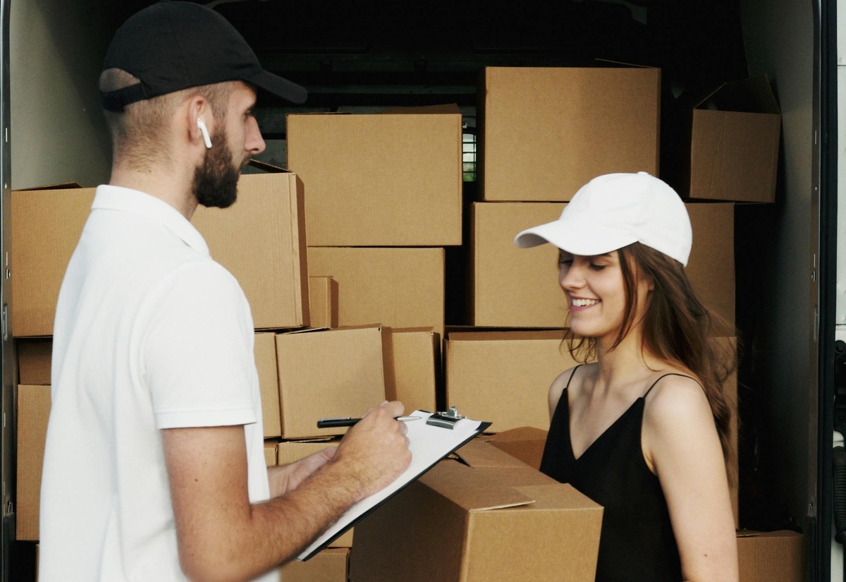 Оформить доставку в приложении Dostavista получится всего за пару минут — вы справитесь, даже если раньше никогда не пользовались сервисом