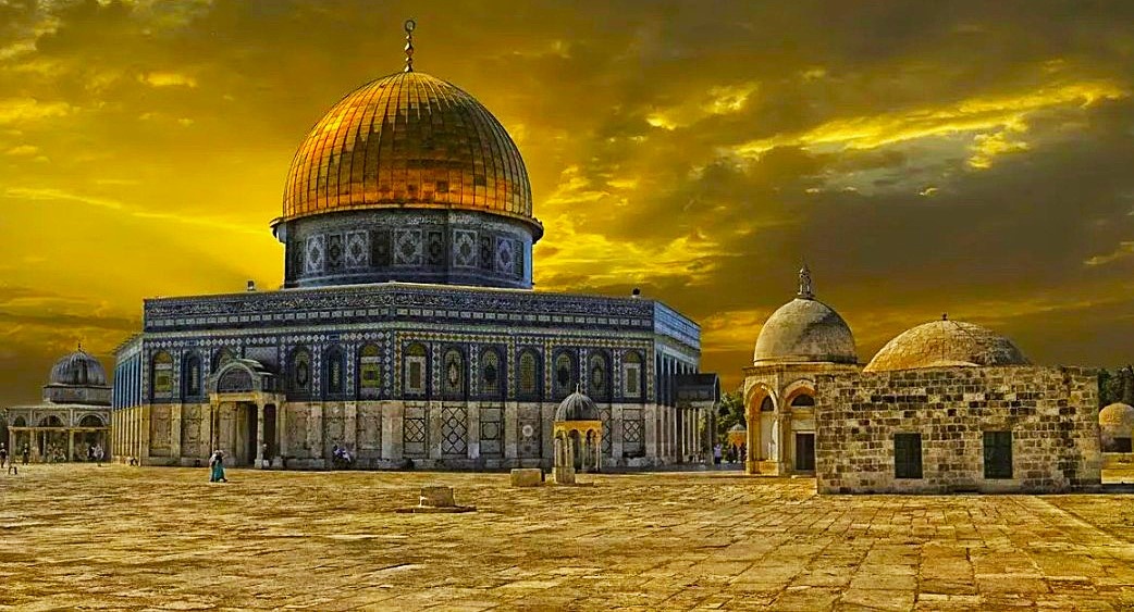 Мусульманское святилище Купол Скалы (Куббат ас-Сахра) в эпоху Средневековья. Современная историко-археологическая реконструкция. Источник: https://yandex.ru/images