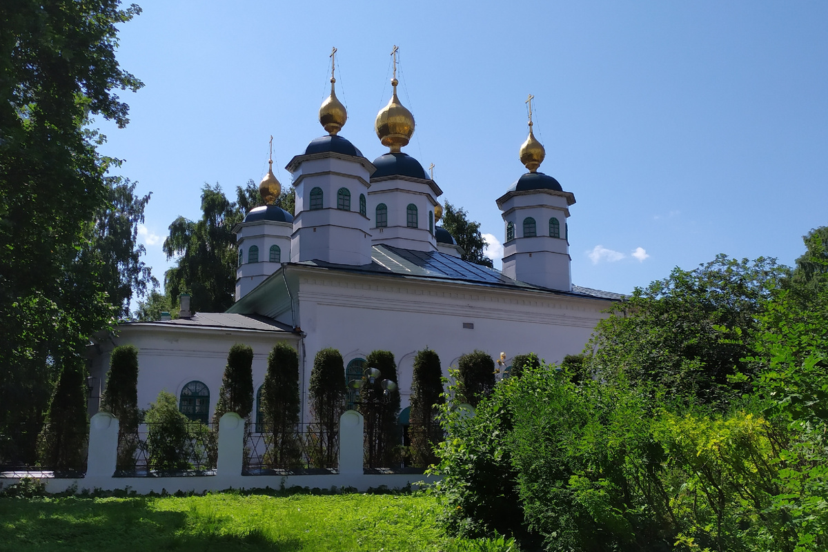 Череповец. Воскресенский собор (фото 2022 года)