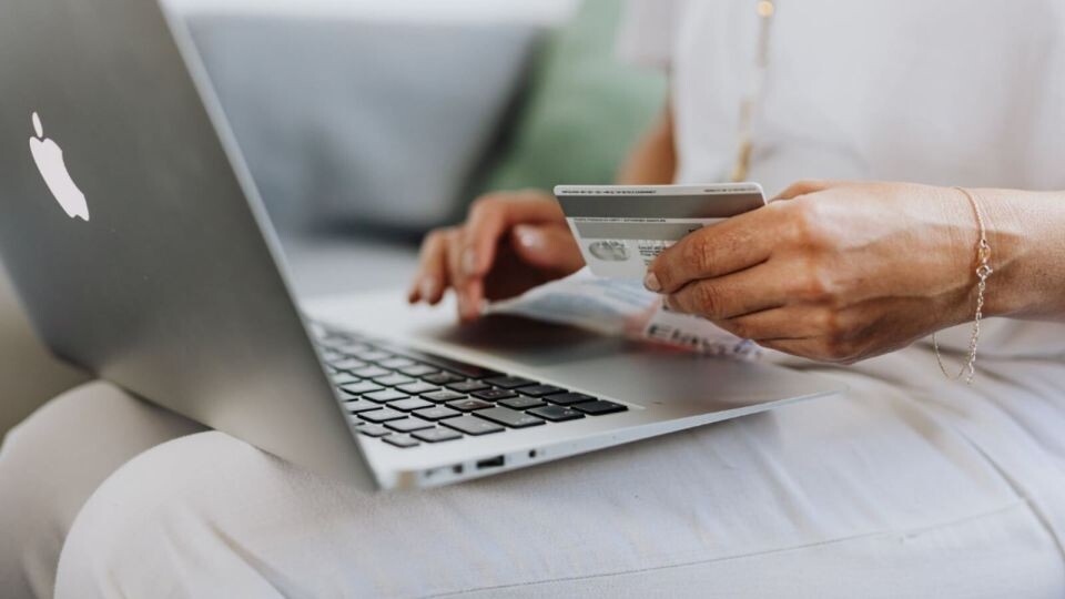    Мошенники. Источник: pixabay