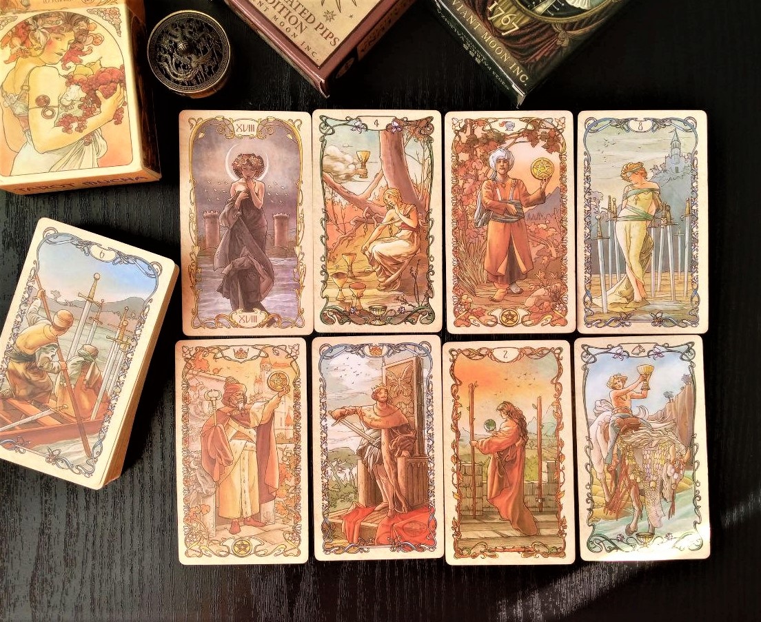 Ответ смотрим на колоде "Таро А.Мухи"