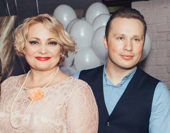 Светлана Пермякова с мужем Максимом. / Фото: womanhit.ru