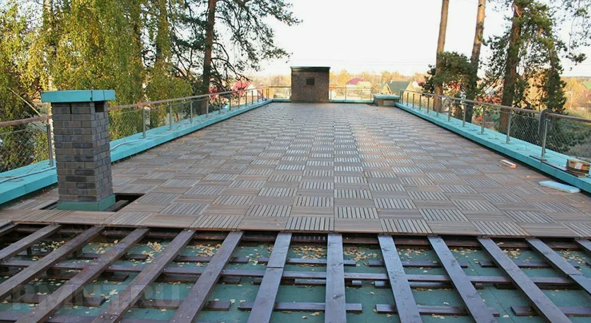 Монтаж варианта эксплуатируемой кровли