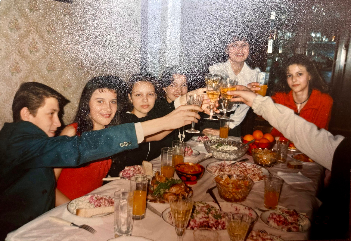 Фото из личного архива (в бокалах лимонад:))