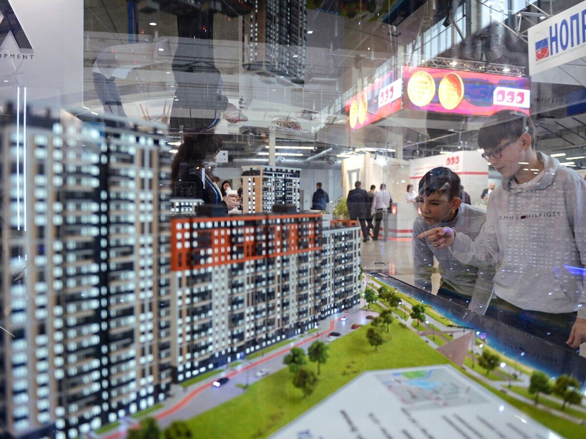    Выставка высотного строительства © РИА Новости / Павел Лисицын