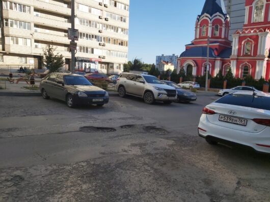    улица Извилистая// фото: "Городской репортер"