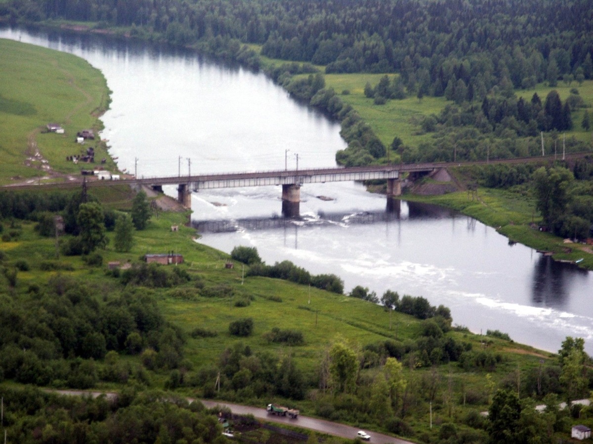 ЖД мост в поселке Яйва
