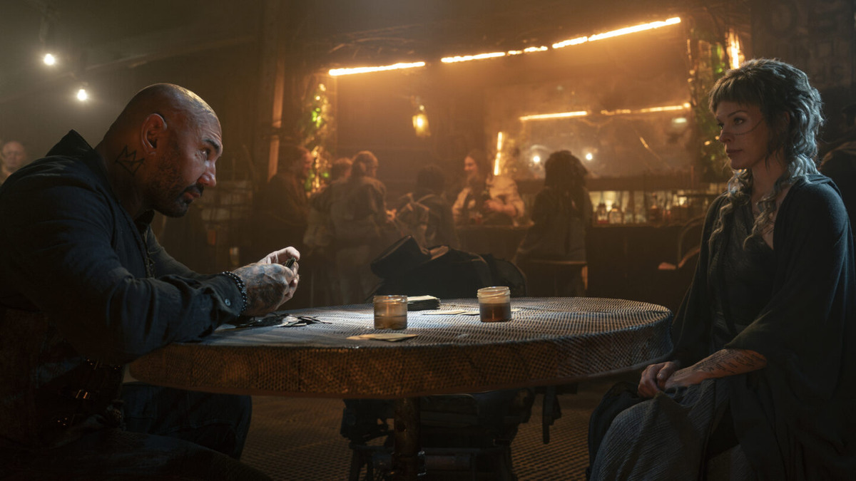 Кадр из фильм В потерянных землях. Источник: imdb.com