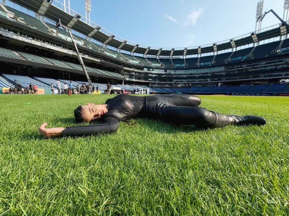     Кадр со съемок фильма «Супермен» (2025) / Фото: соцсети Джеймса Ганна