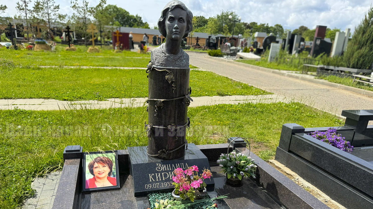 Фотографии сделаны авторами канала "О КИНО И ЗВЕЗДАХ"