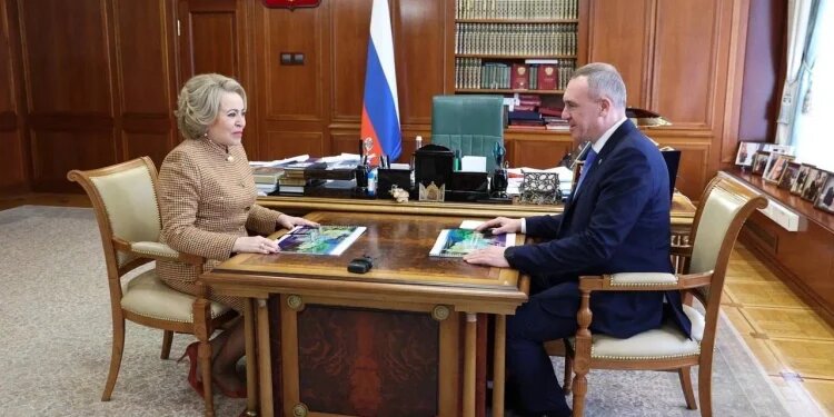    правительство Югры