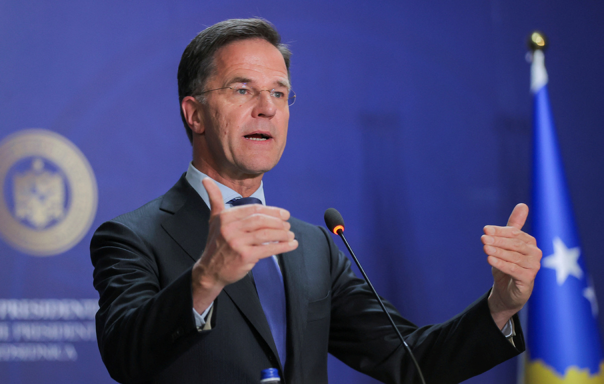    Генсек НАТО Марк Рютте  REUTERS/Valdrin Xhemaj