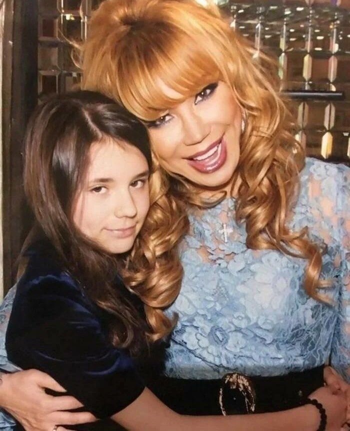 Мария, младшая дочь Маши Распутиной
