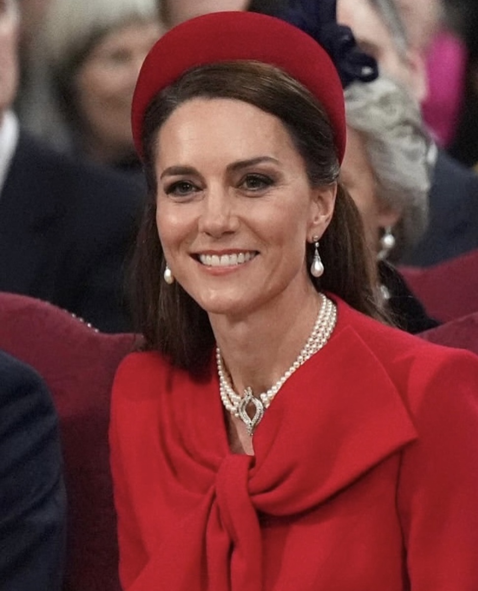 Принцесса Уэльская Кэтрин с жемчужными украшениями 