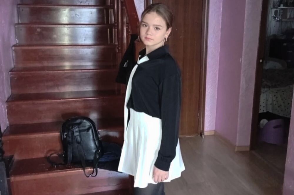 Ангелина попала под плохое влияние и ушла из дома