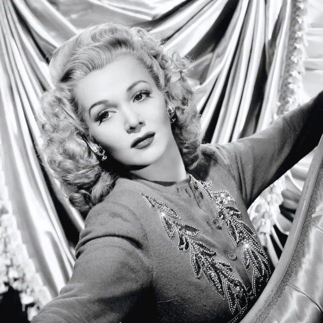 Кэрол Лэндис 1919