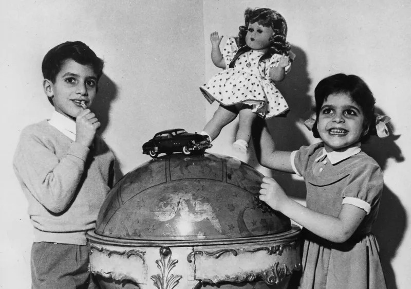 Кристина Онассис с братом Александром