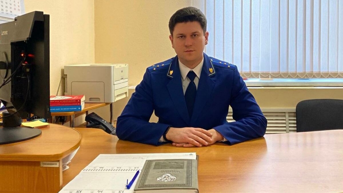    Егор Маслов назначен новым прокурором Духовницкого районаНовости Саратова и области – Сетевое издание «Репортер64»