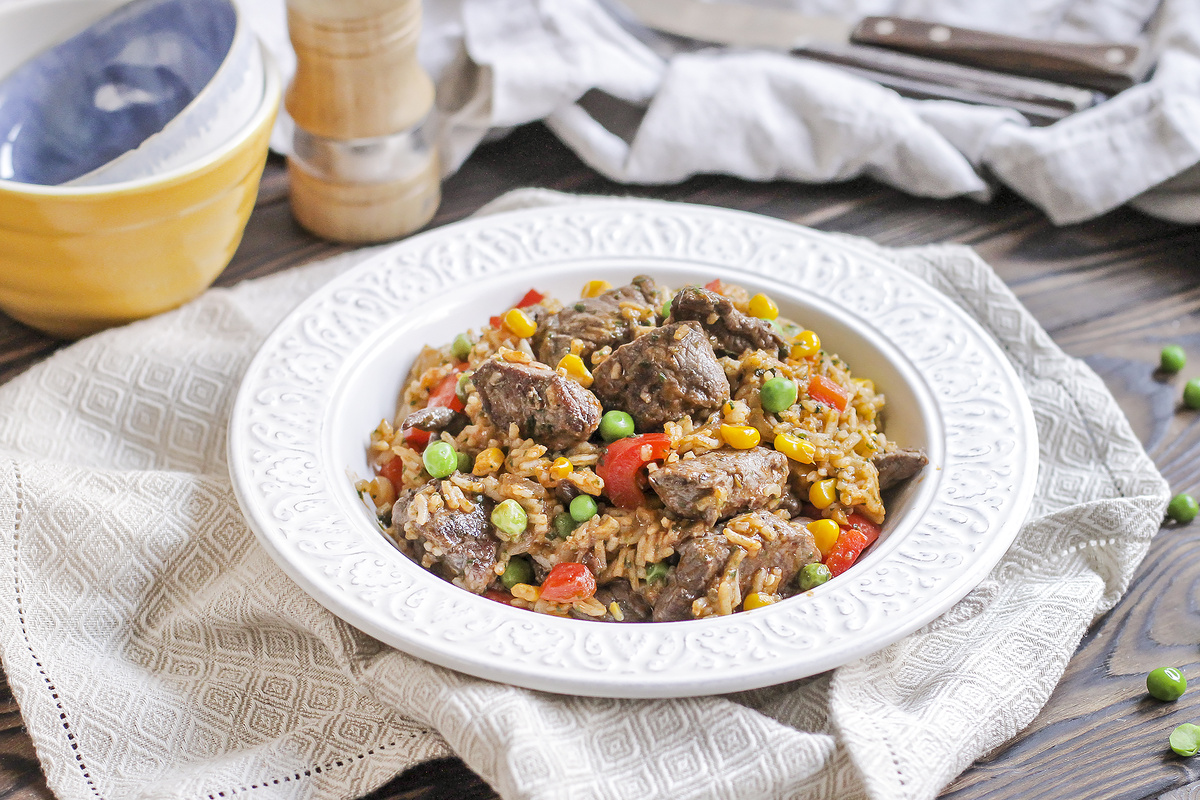 Говядина Кван-Джу с болгарским перцем и рисом Басмати