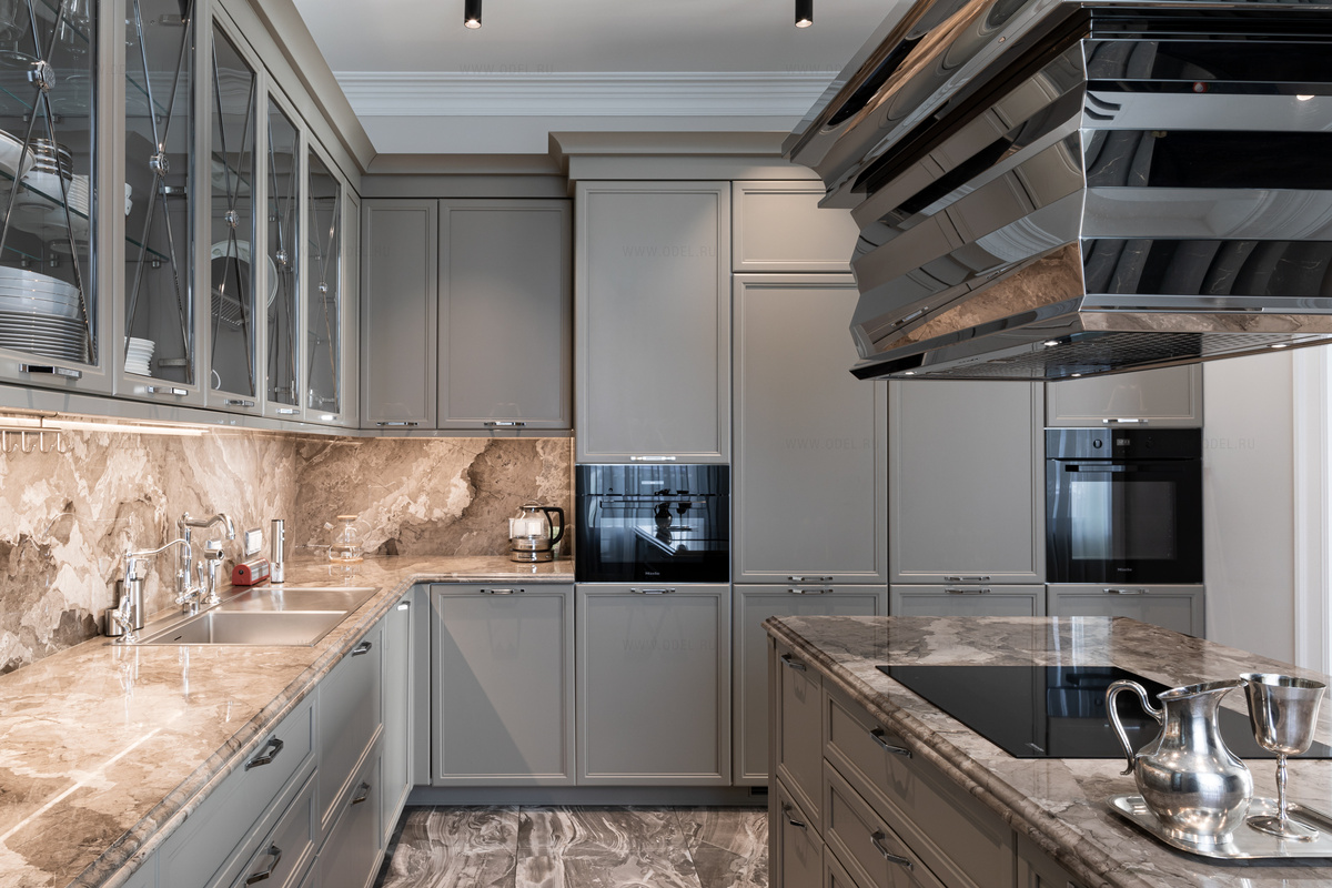 Кухня с островом