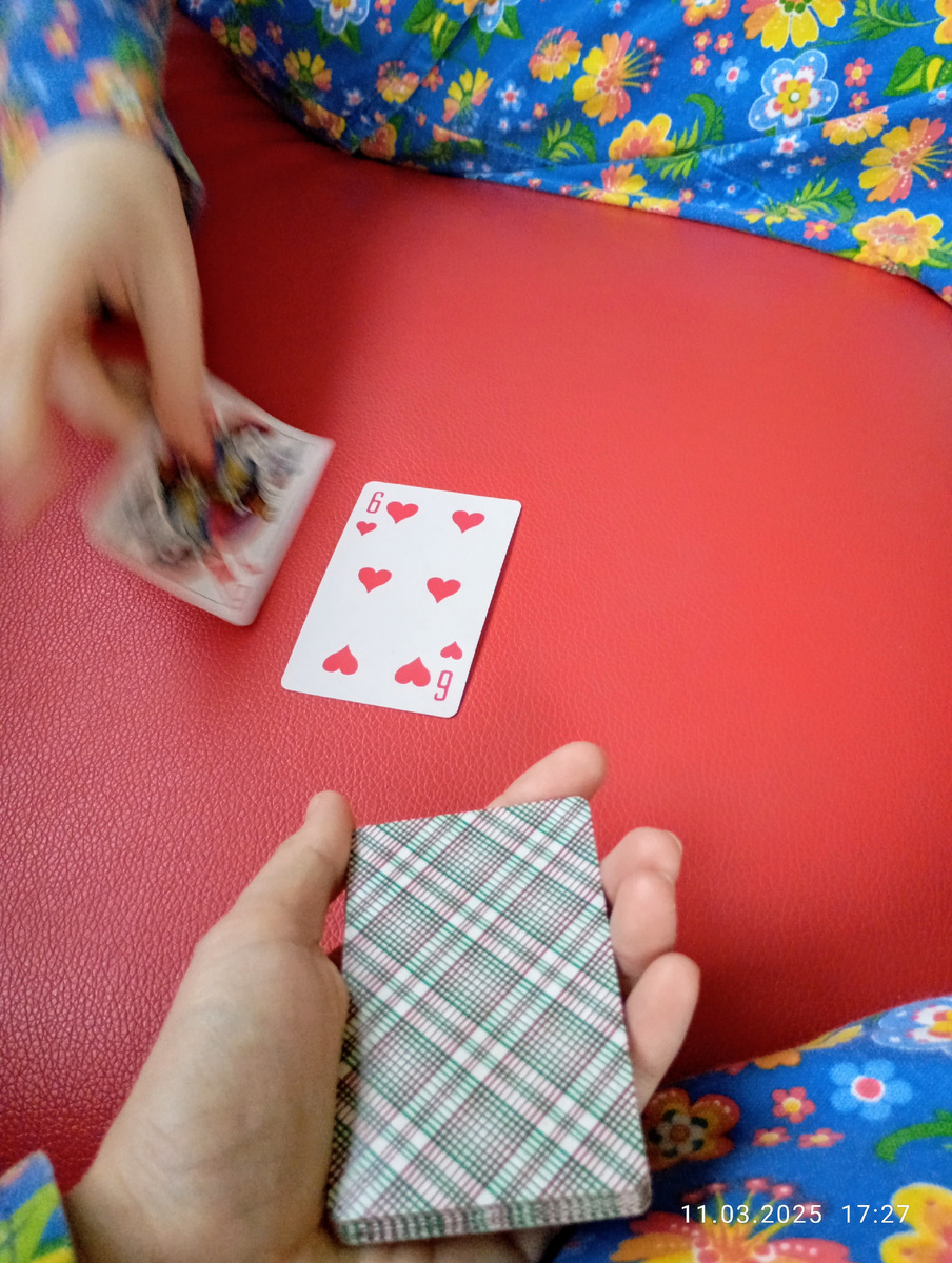 Мы нашли такое развлечение даже в больнице))