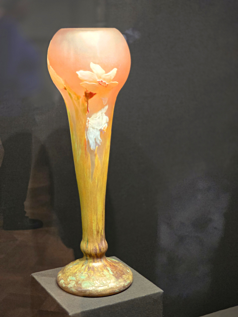 Ваза "Нарцисс", 1910г.. Daum, из экспонатов выставки