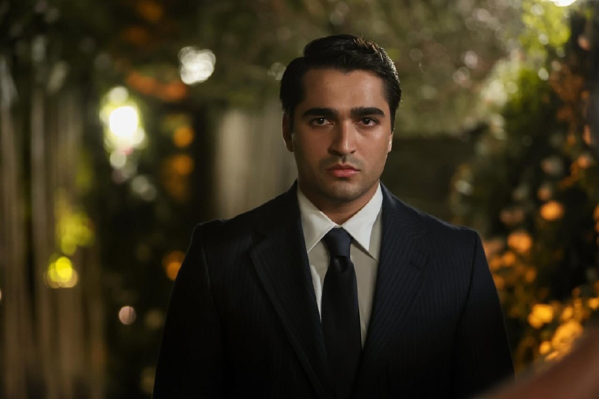 кадр из сериала "Зимородок"