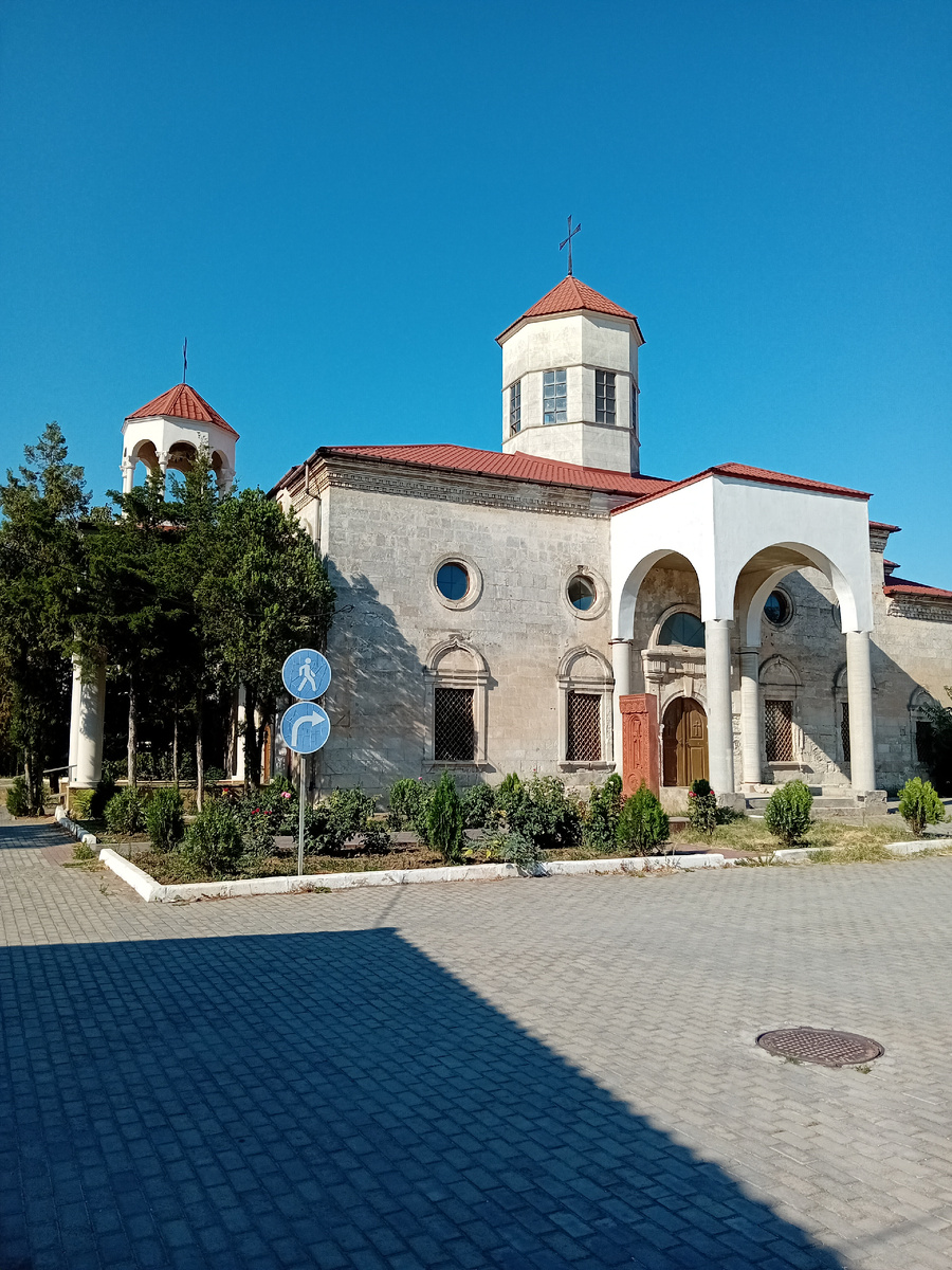 Авторское фото. имени Святого Николая - Сурб-Никогаёс. Евпатория.Памятник архитектуры.