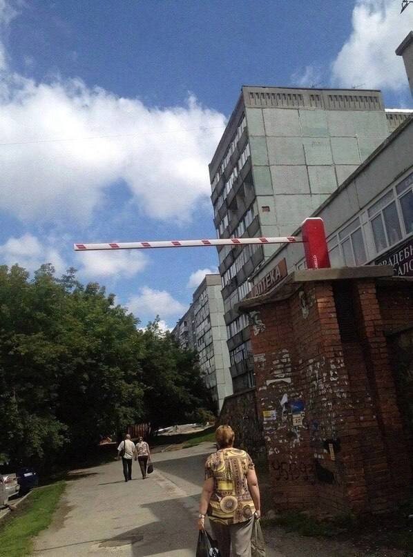 Собянин ограничивает движение бпла в Москве.