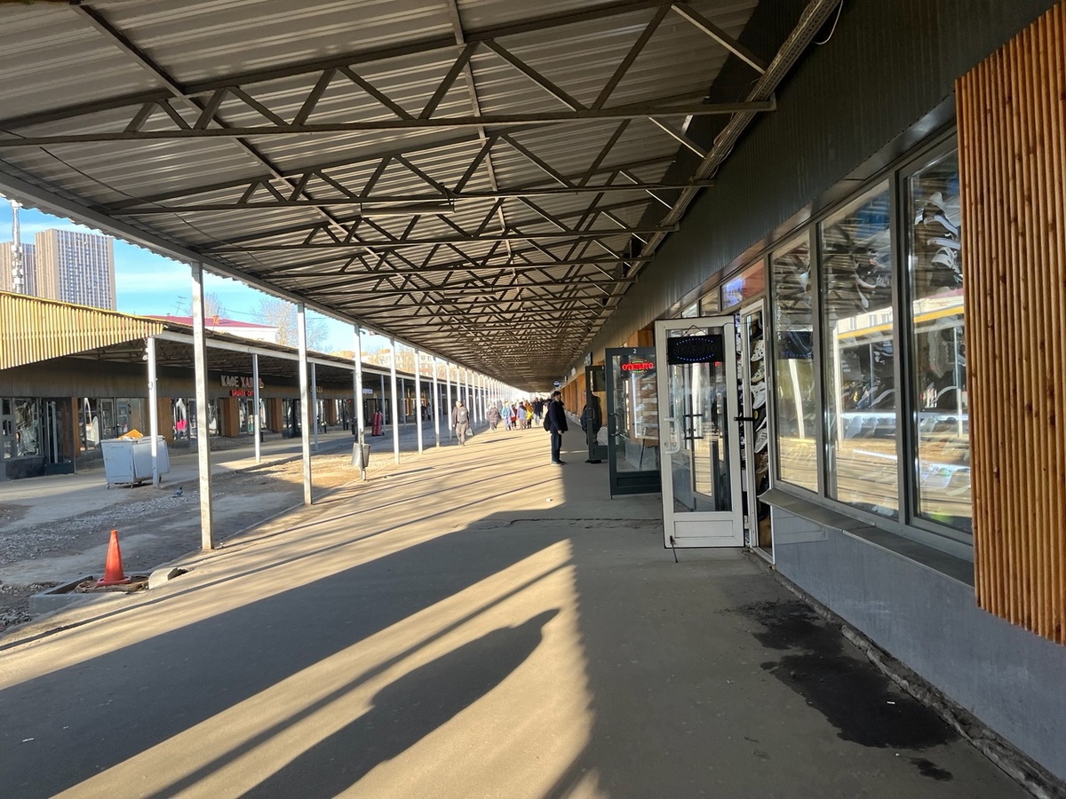 да, я тоже в шоке, что в Москве ещё есть подобные мерзкие рынки