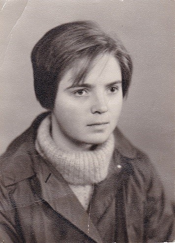 На илл.: Валентина Николаевна Мальми (16 июля 1949 г. – 15 января 2025 г.) - поэтесса