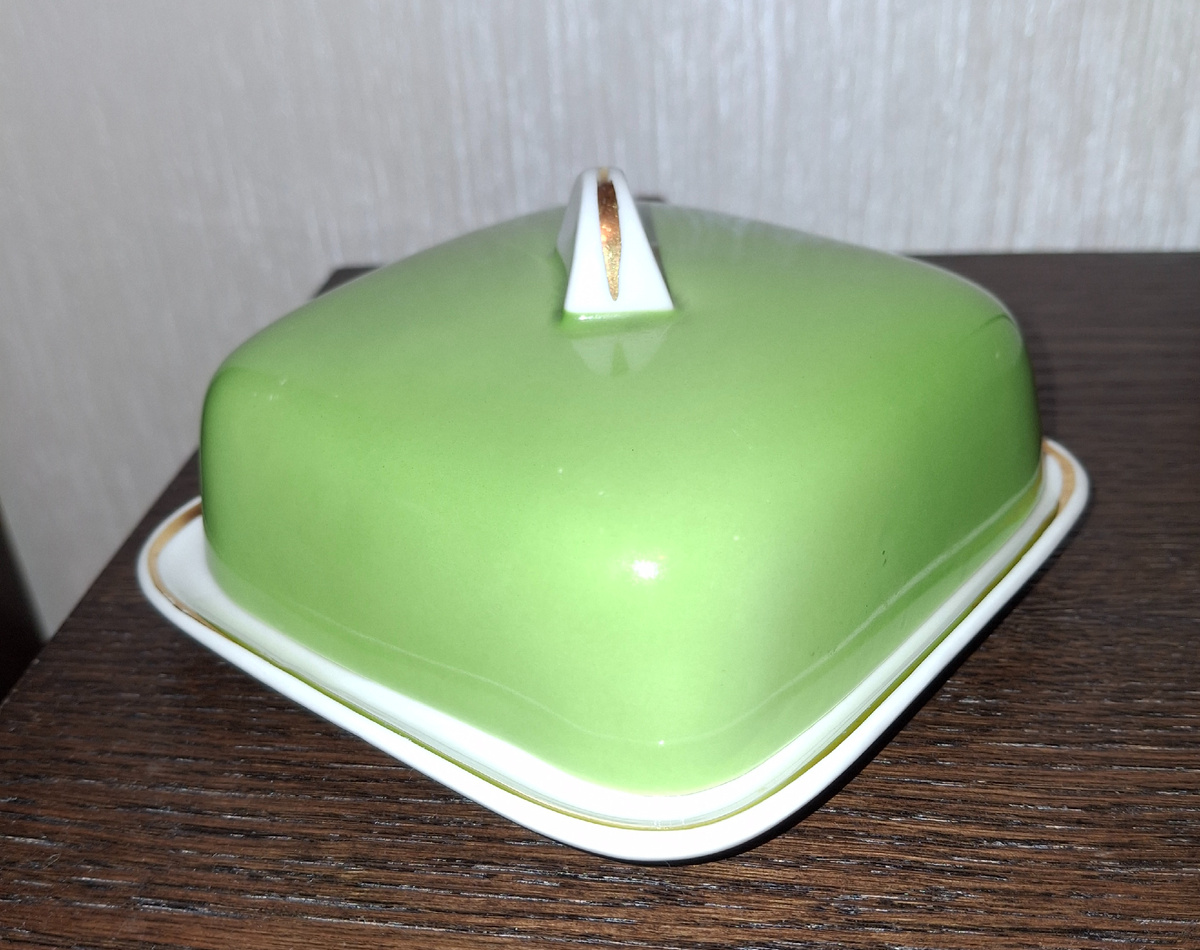 Фото автора. Цвет получился не совсем таким, как на самом деле, она немного темнее, насыщеннее.