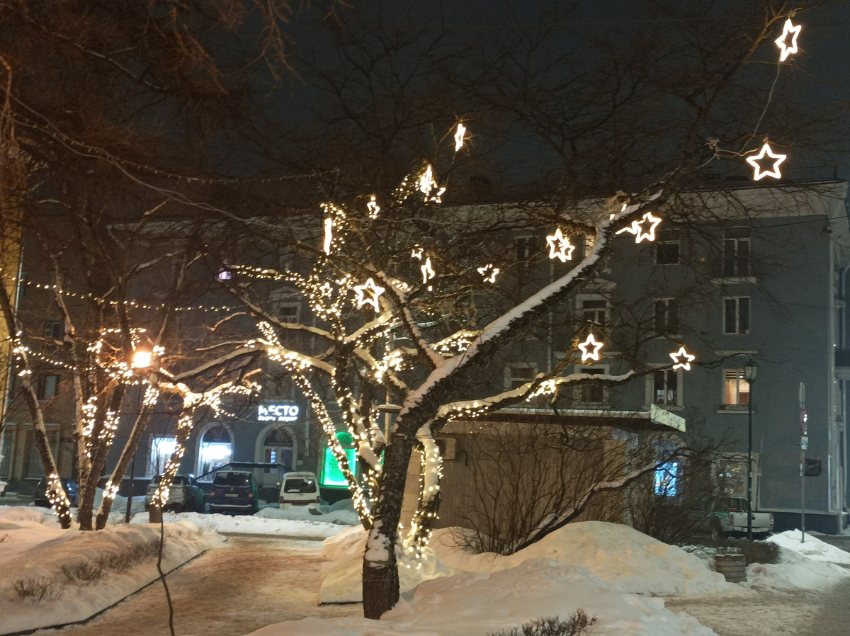Вот такие звёздочки в центре
