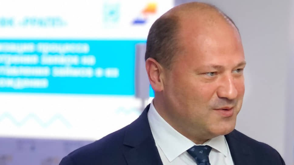 Выступая в Думе Ростова, Александр Скрябин в числе приоритетов назвал социальную сферу, ЖКХ и дорожное строительство..📷Фото: из телеграм-канала Александра Скрябина