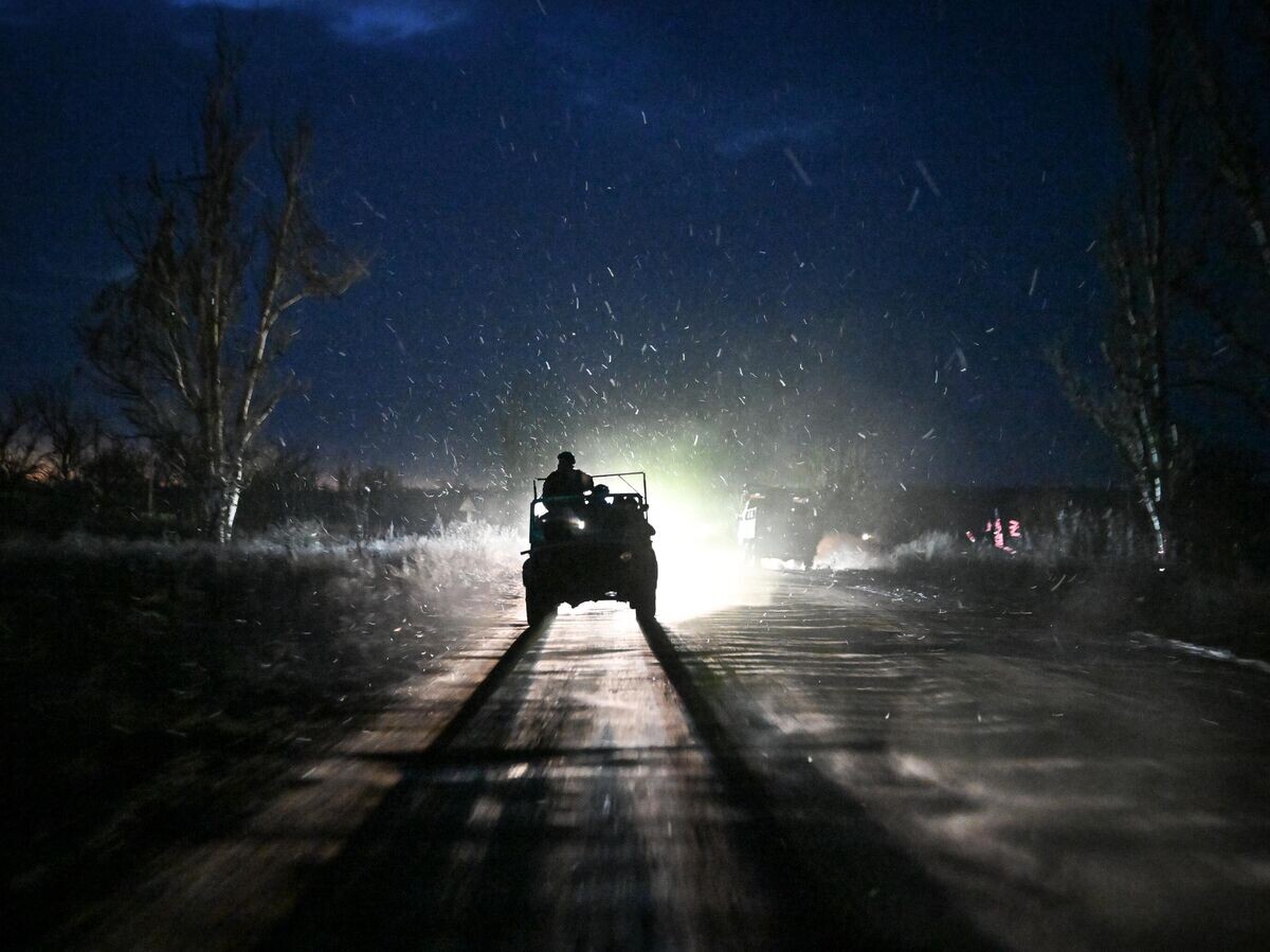    Автомобиль военнослужащих ВС РФ в зоне проведения специальной военной операции© РИА Новости / Станислав Красильников