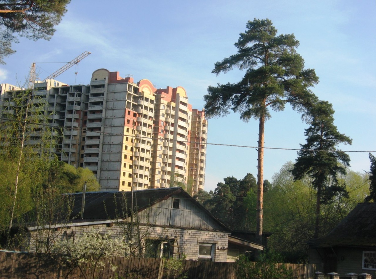 ВПодмосковье квартиры стоят на 48% дороже домов. Фото: Мир квартир