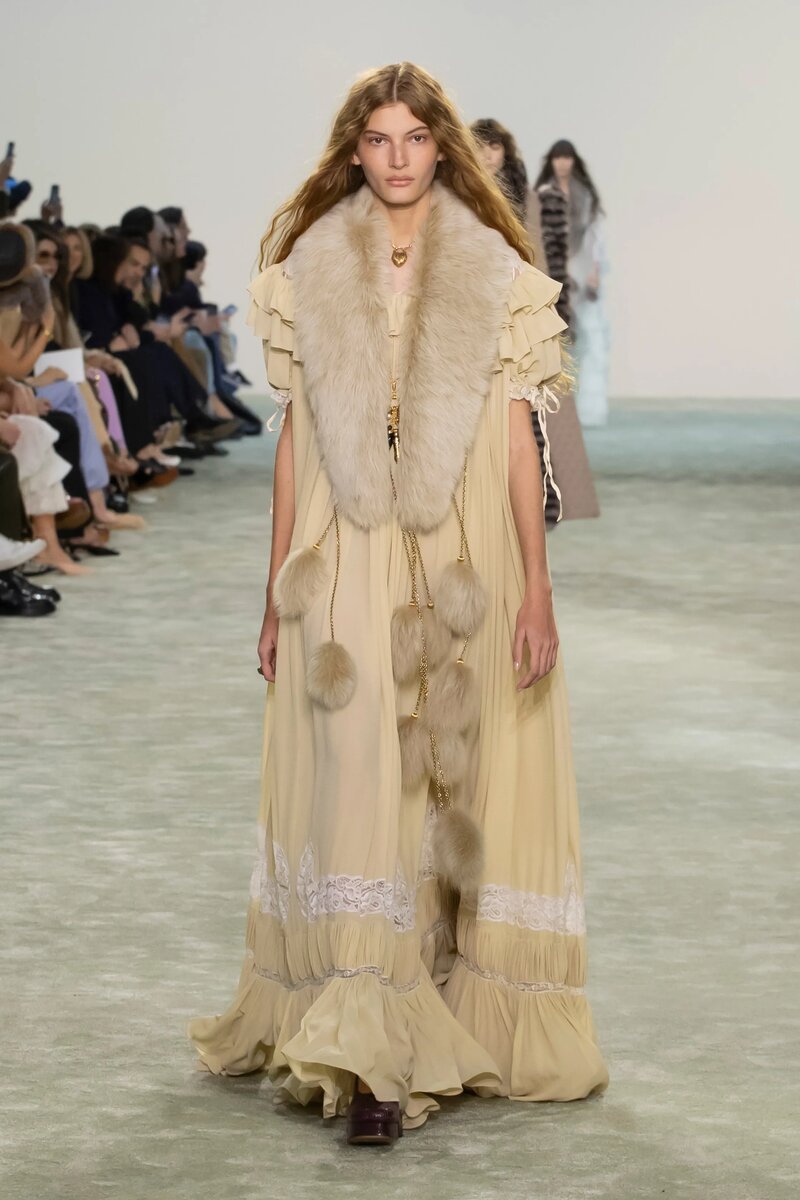 Chloé Fall 2025 Ready-To-Wear