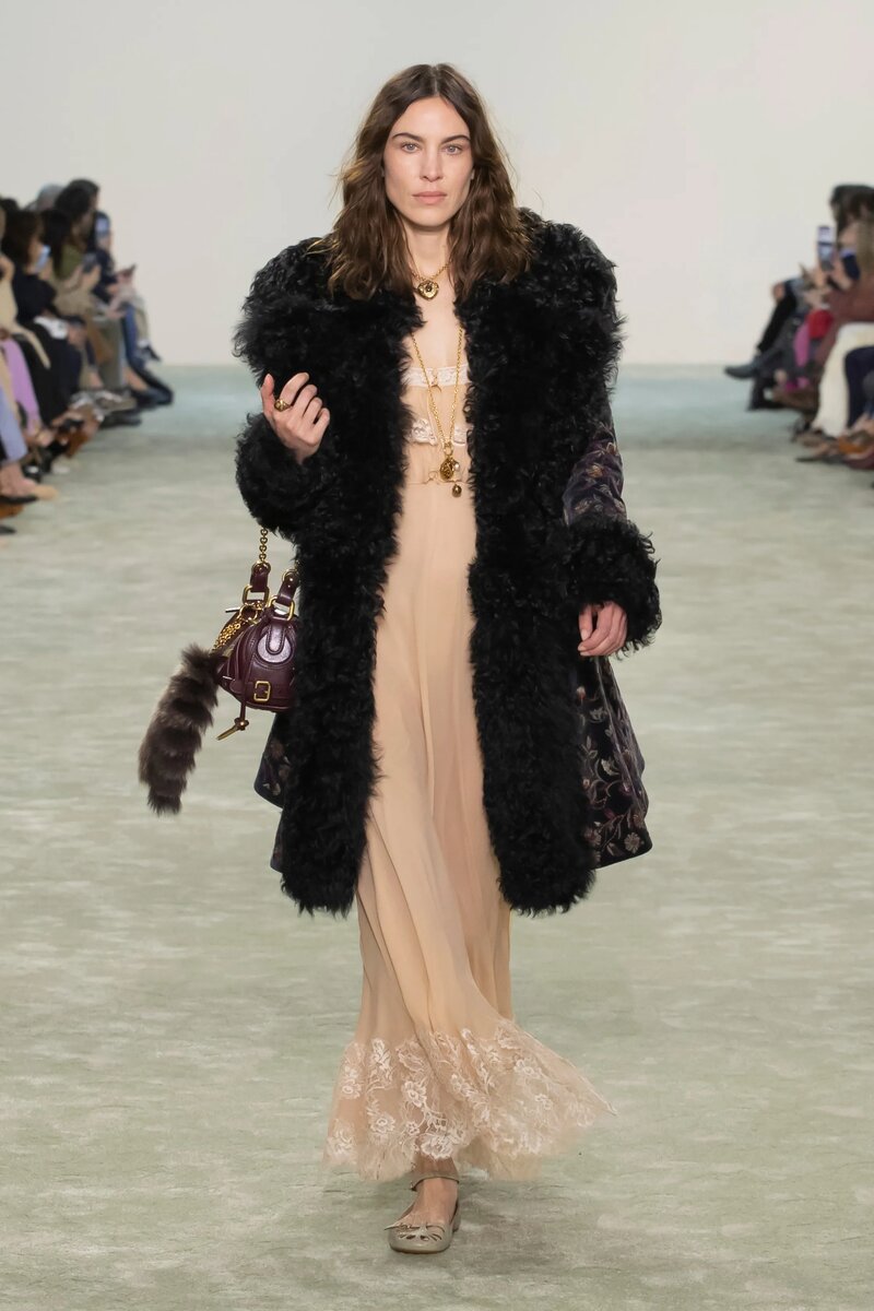 Chloé Fall 2025 Ready-To-Wear