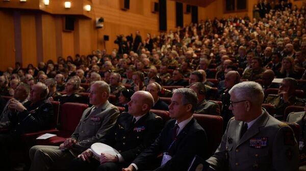    © X / Себастьян Лекорню