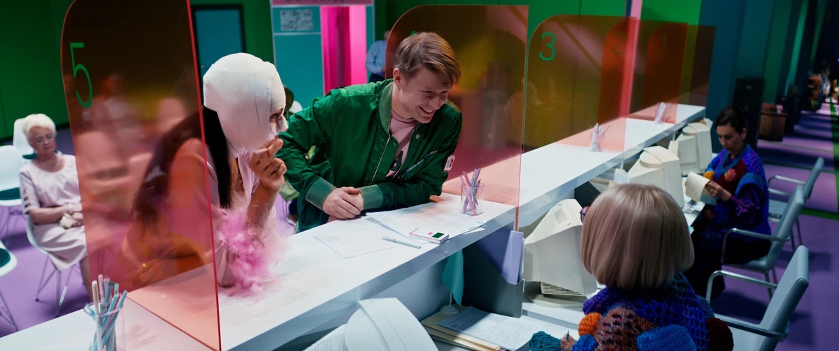 "Дорогая, я больше не перезвоню". Россия, 2025, реж. А.Фомин. Кадр из фильма. Источник: kinopoisk.ru