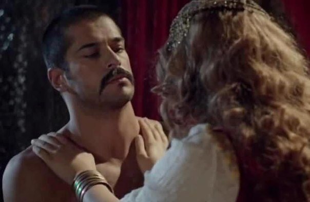 Бали бей и Эленика. 