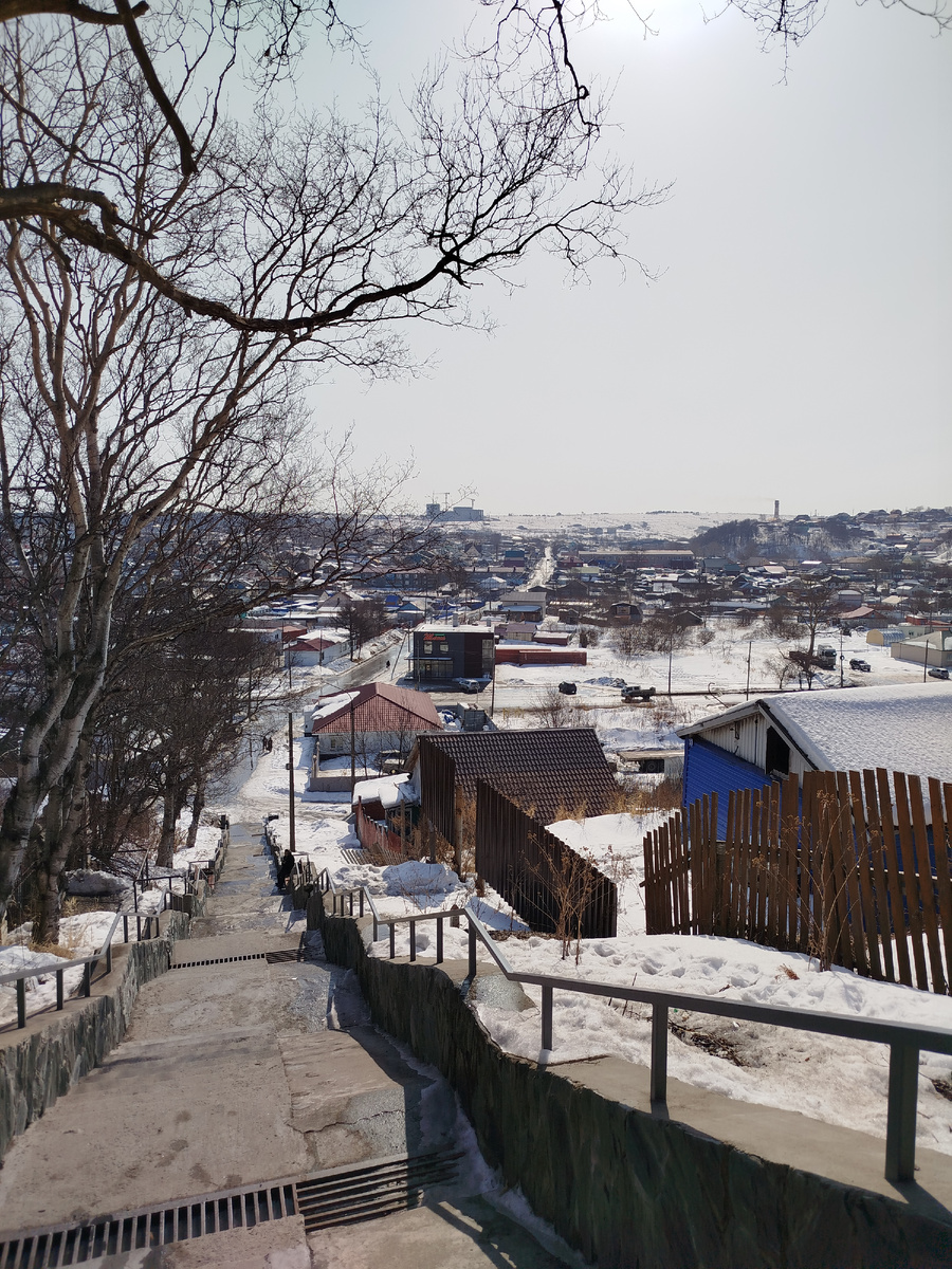 Там вон стройка, новый район строят