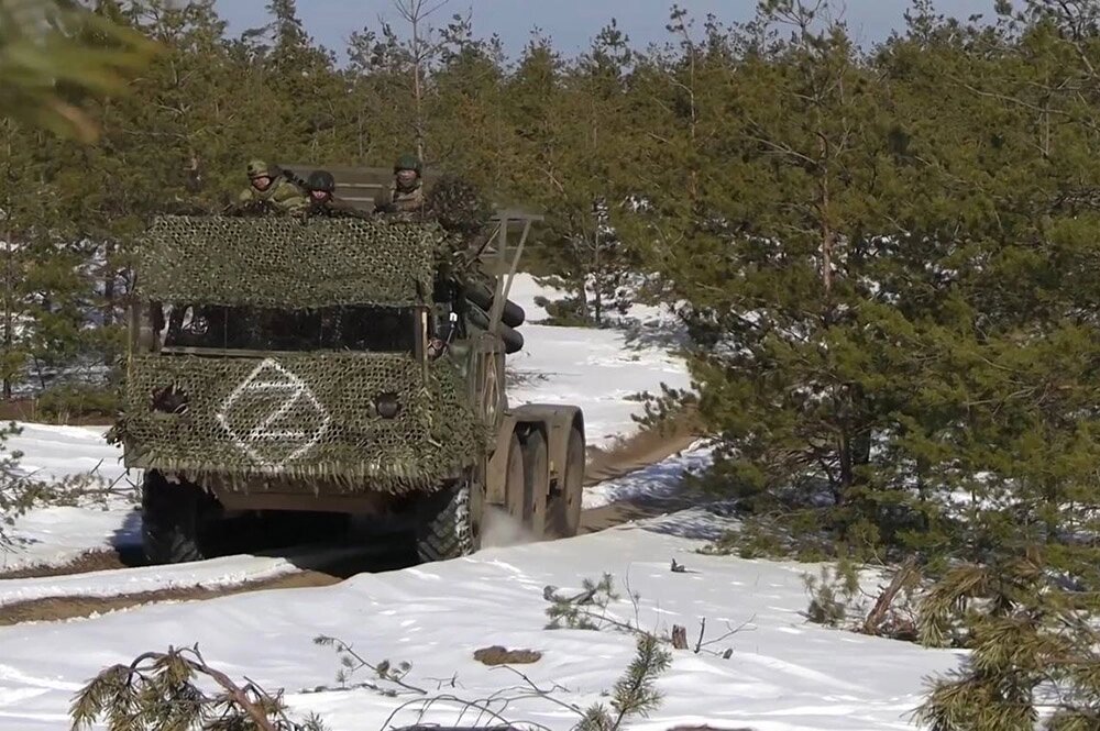    РСЗО «Ураган» на пути к точке для стрельбы. Фото: Министерство обороны РФ