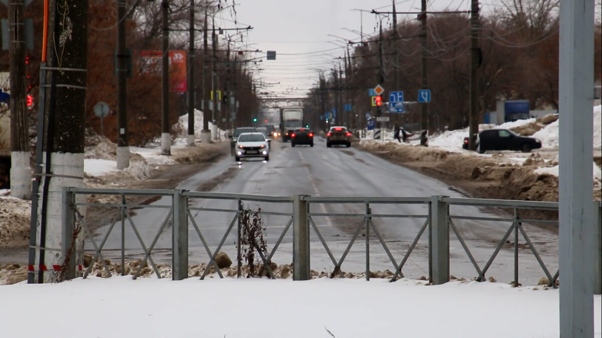 Городская улица. Весна
