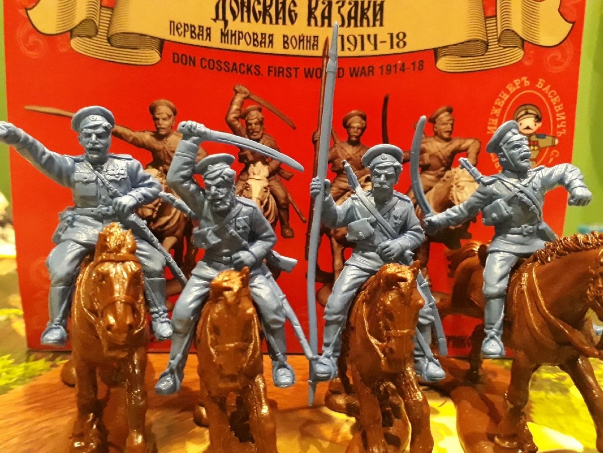 Набор солдатиков Инженер Басевич – Донские казаки