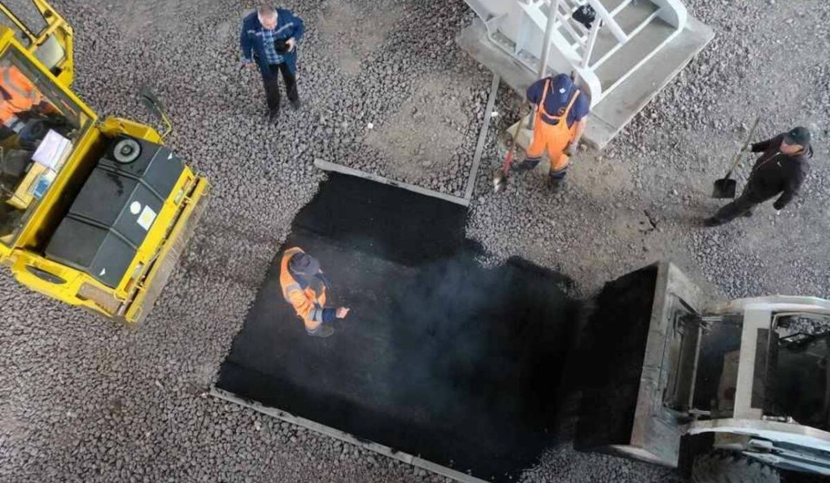     Ремонт дороги. Источник: kp.ru Автор фото: Артём Килькин