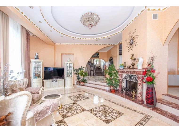 Дом проджается с мебелью и техникой. Фото: сайт «Авито«