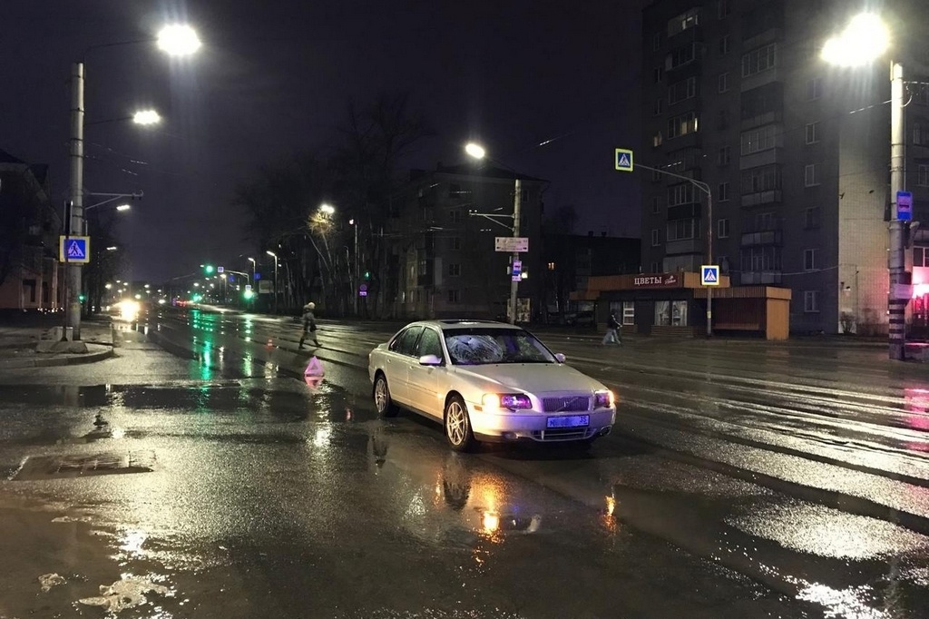    ДТП произошло 11 марта в 22:15 на проспекте Победы, 34.