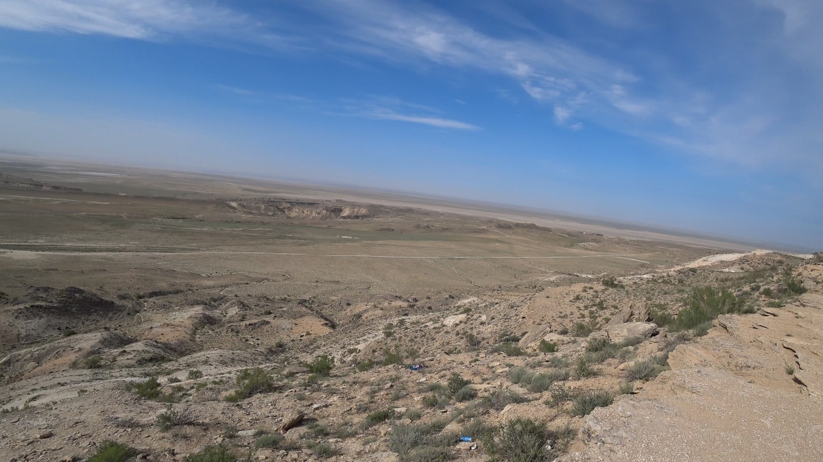 Впадина Карагие