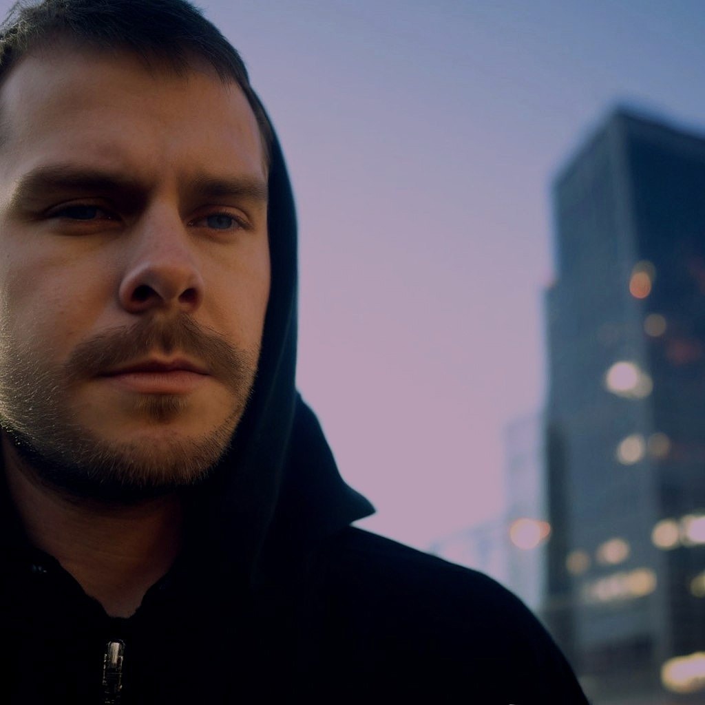 Автор: Faceless Wanderer